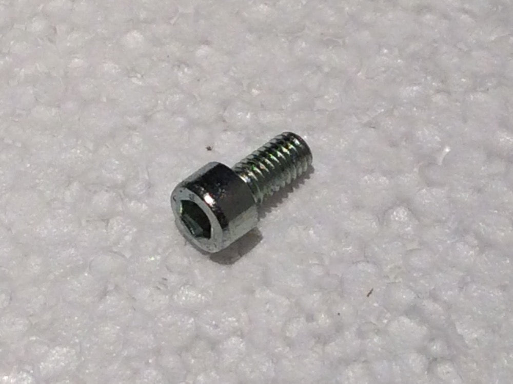 Modena KK2 125ccm Entlüftungsschraube M5x10mm Zylinderkopf