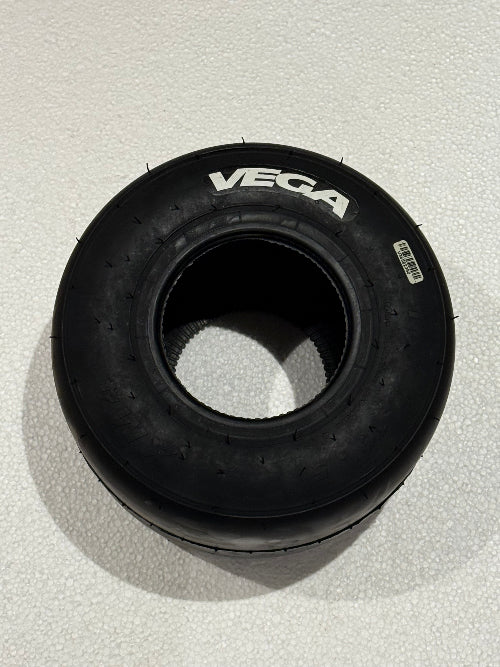 Vega XM4 PRIME (Weiss) 4.60-5 CIK Vorderreifen
