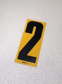 Kart Startnummer Schwarz mit gelbem Hintergrund