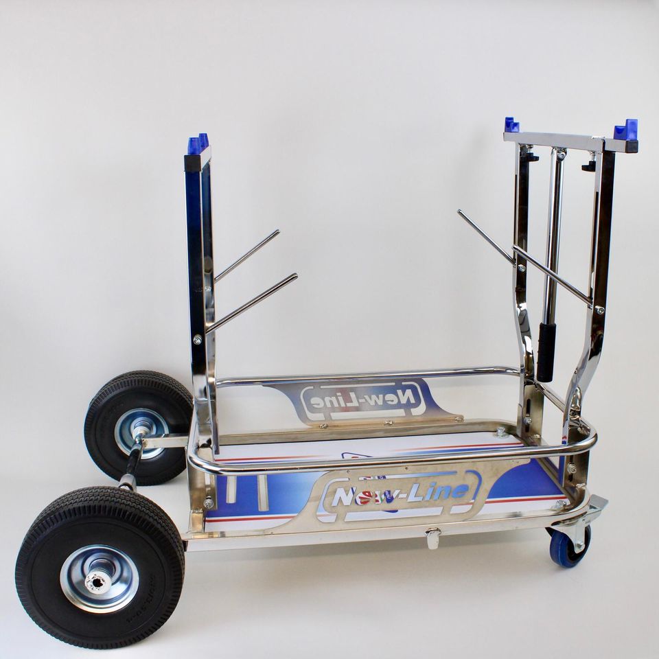 Kartwagen New Line Racing Fast mit Reifenhalter